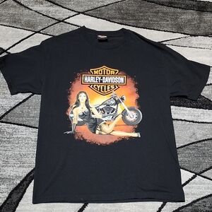 HARLEY DAVIDSON MOTORCYCLES 2016 GRAPHIC PIN-UP GIRL BLACK CREW-NECK TEE-SHIRT